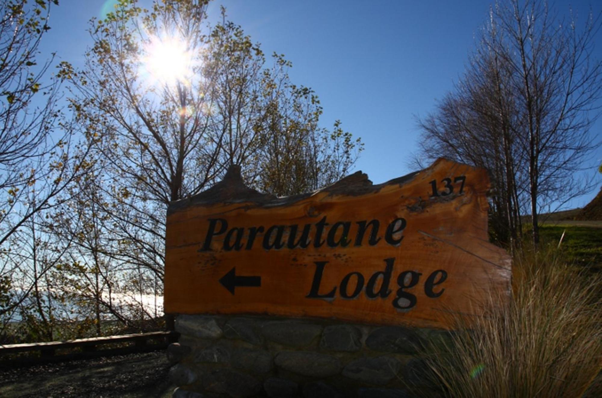 Parautane Lodge Nelson Ngoại thất bức ảnh